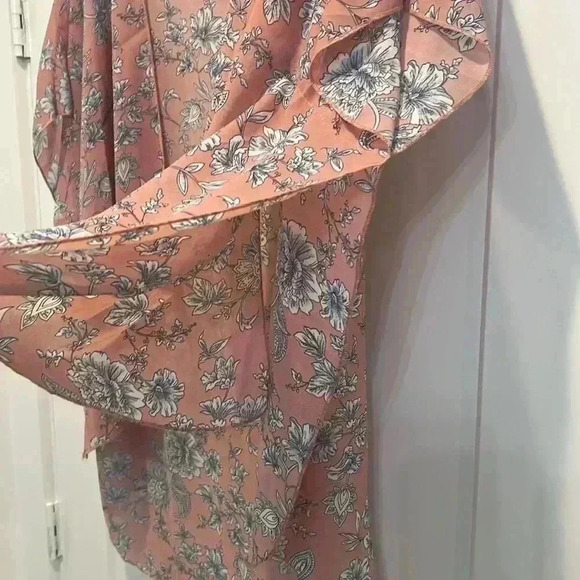Emory Park pink with  blue flowers kimono size small in perfect condition. - Picture 8 of 9